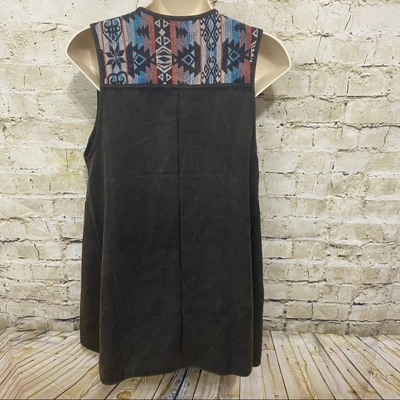 Hem & Thread Brown Aztec Open Front Cardigan Vest - Picture 3 of 5